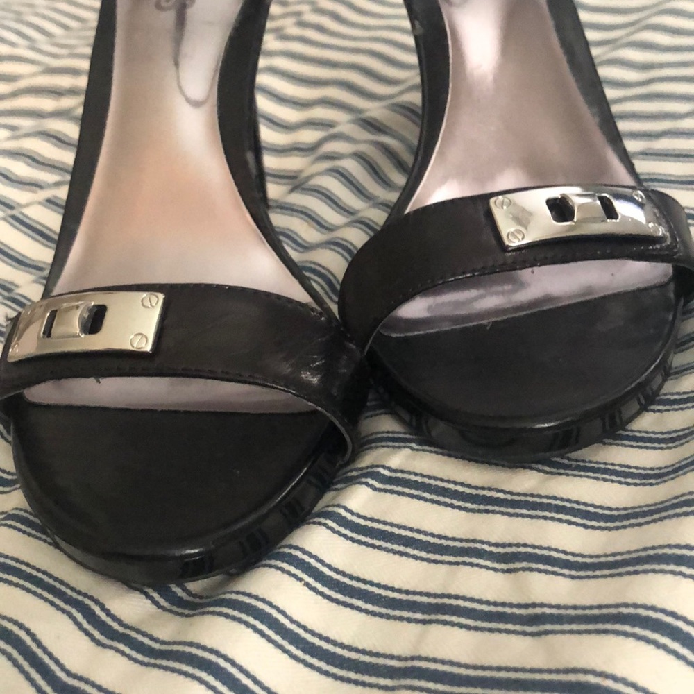 Strappy heels - Picture 7 of 8